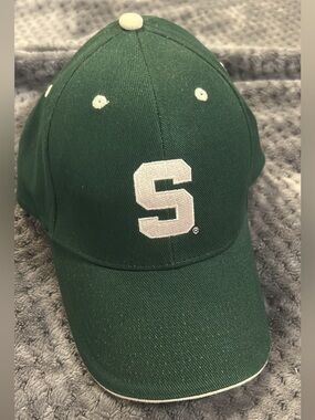 NWOT NCAA Michigan State Spartans Baseball Cap Hat